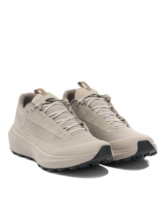 아크테릭스 [해외직구] 26FW 아크테릭스 노반 LD 4 GTX 스니커즈 X000010397NORVAN LD 4 GTXRUNE RUNE Beige 착용컷