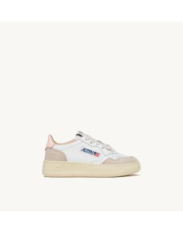 [해외직구] 26FW 주니어 오트리 스니커즈 KULKFS 05 SUEDE FOUR WHT CRPINK