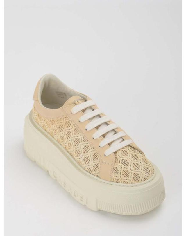 까사데이 [해외직구] 26SS 카사데이 스니커즈 2X109B0701T05822821 BEIGE 착용컷