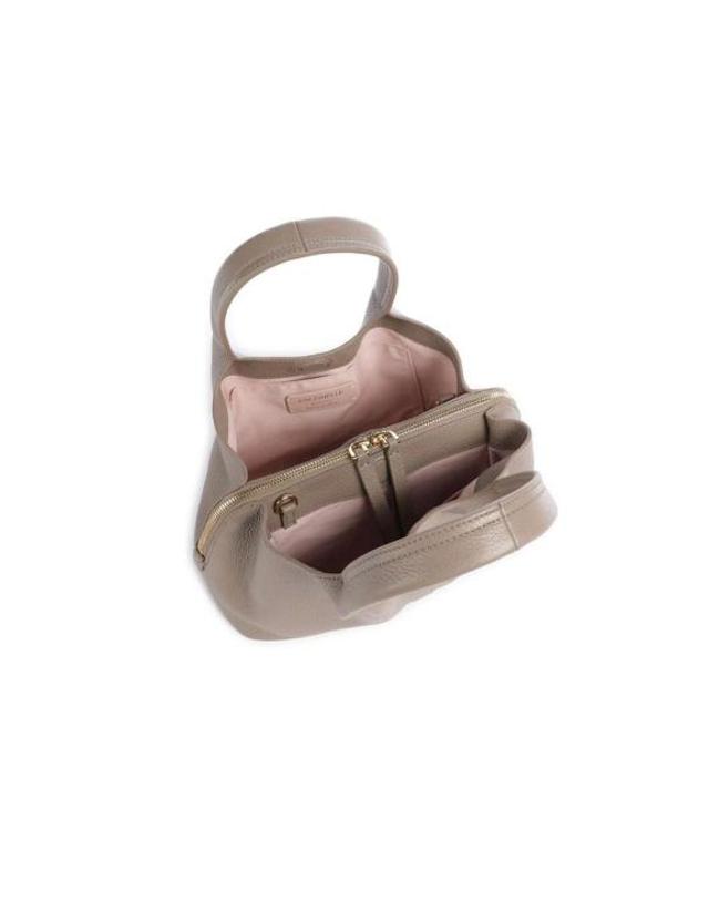 코치넬레 [해외직구] 26FW 코치넬리 토트백 E1 VOF 18 02 01 N59 ONESIZE Coccinelle TAUPE 착용컷