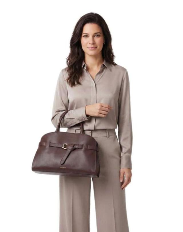 코치넬레 [해외직구] 26FW 코치넬리 숄더백 E1 TLA 18 04 01 R49 ONESIZE Coccinelle BROWN 착용컷