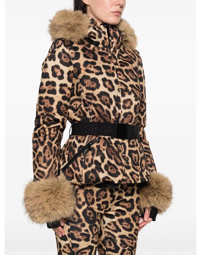 골드버그 [해외직구] Goldbergh Jagger leopard print ski jacket 12219436204296 TP725738515 착용컷