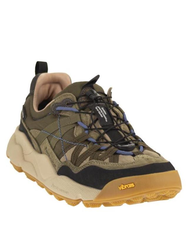 플라워 마운틴 [해외직구] 26FW 플라워 마운틴 스니커즈 2018707 MILITARY GREEN 착용컷