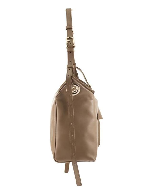 훌라 [해외직구] 26FW 훌라 숄더백 WB02019 BX4184 4489S LIGHT BROWN 착용컷