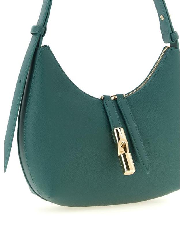 훌라 [해외직구] 26FW 훌라 숄더백 WB01500BX33534899S Green 착용컷