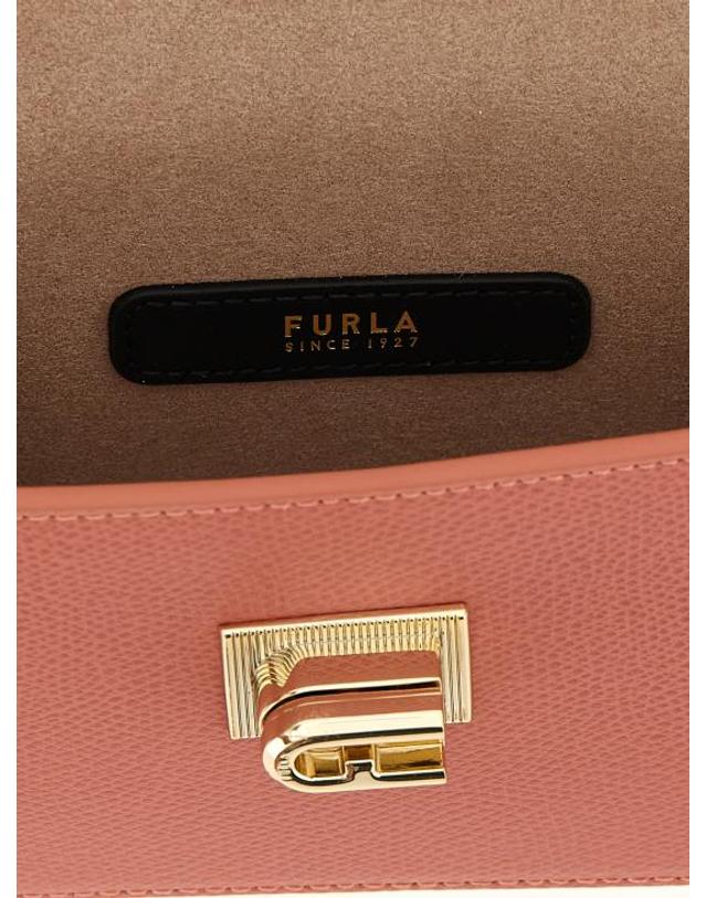 훌라 [해외직구] 26FW 훌라 크로스백 WE00265ARE0004898S Pink 착용컷