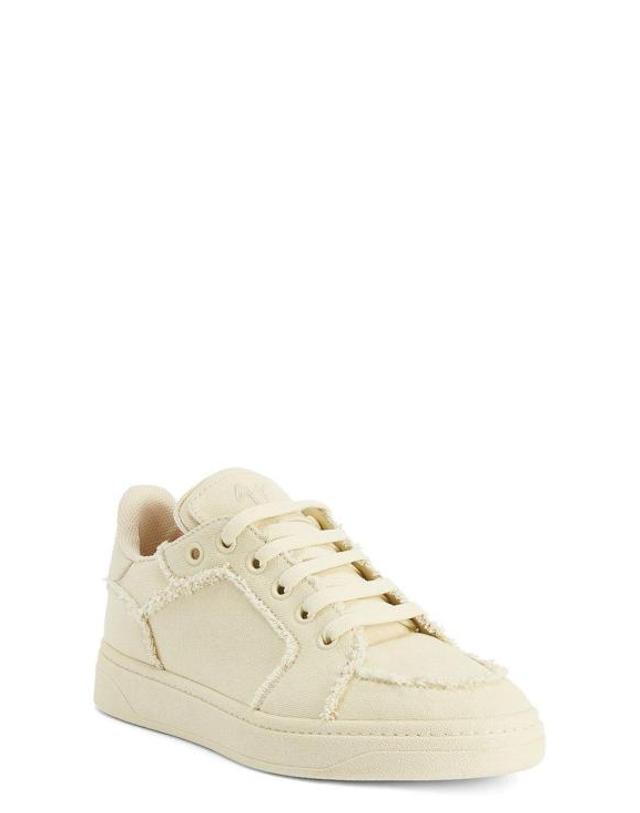 쥬세페자노티 [해외직구] 25SS 쥬세페자노티 스니커즈 RM50001003 WHITE 착용컷