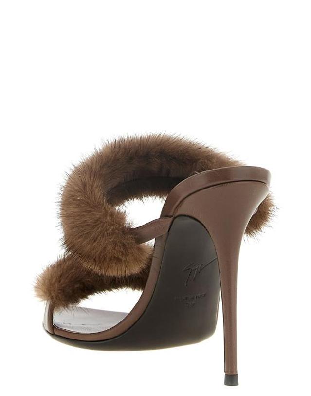 쥬세페자노티 [해외직구] 26FW 쥬세페자노티 샌들 I600024001 Brown 착용컷