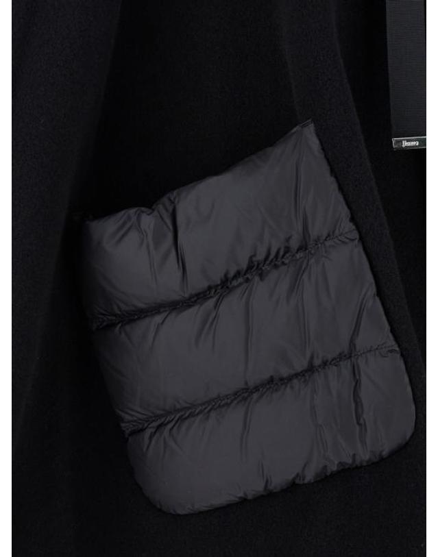 에르노 [해외직구] 26FW 에르노 퀼티드 포켓 판초 GC00066DR333959300 Black 착용컷