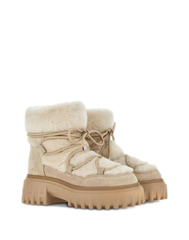 호간 [해외직구] 25FW 호간 부츠 HXW7000FV70ULB0UUF Beige 착용컷