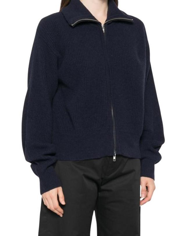 주카 [해외직구] 26FW 주카 가디건 J4451061 127582 NAVY 착용컷