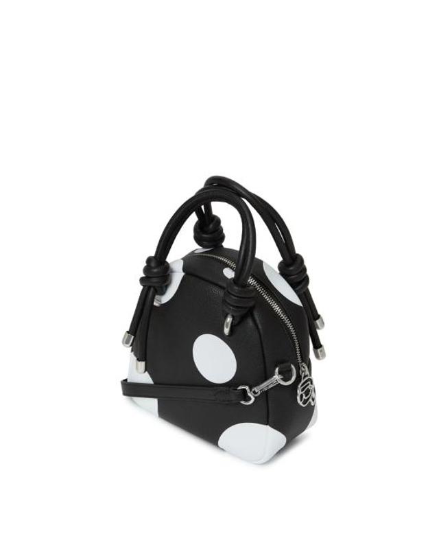 칼 라거펠트 [해외직구] 26FW 칼라거펠트 토트백 B3W30121 A54 NERO BIANCO 착용컷