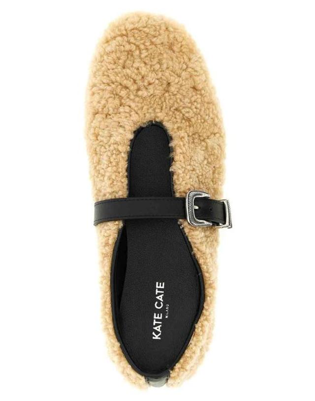 케이트케이트 [해외직구] 26SS 케이트 케이트 플랫 슈즈 BLRKC090SHNSBK Beige 착용컷