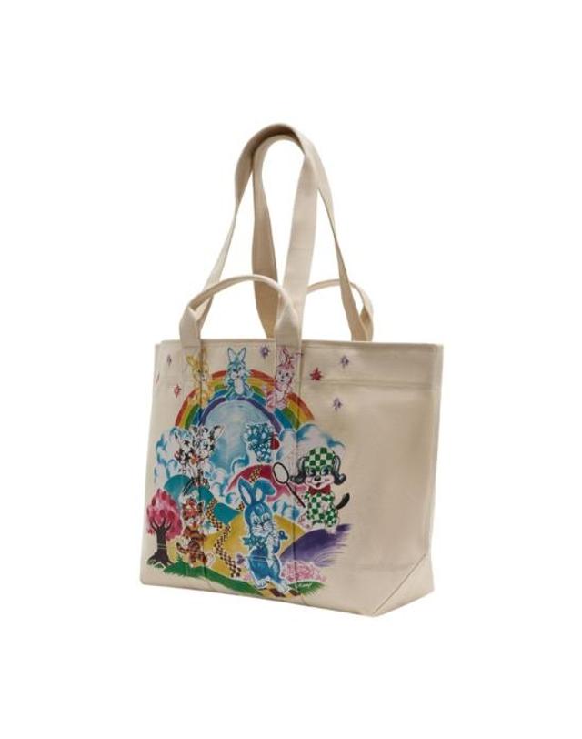 겐조 [해외직구] 26SS 겐조 Cartoon 라지 캔버스 토트백 FG58SA911F35 03 BEIGE 착용컷