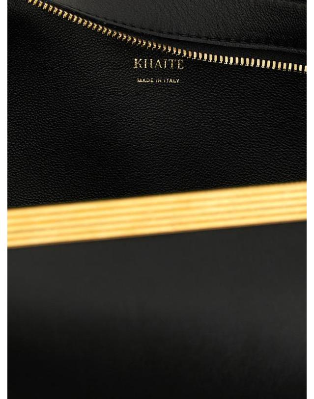 카이트 [해외직구] 26FW 케이트 클러치 파우치 H40171015200 Black 착용컷
