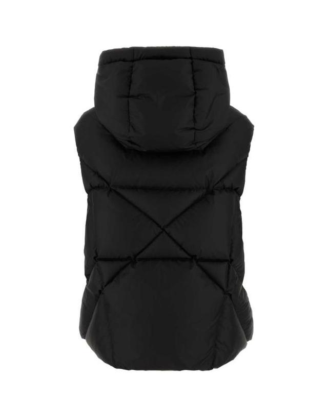 크리스조이 [해외직구] 25FW 크리스조이 아이코닉 밀라노 다운 베스트 KWF25R2803NY0030 BLK001 BLACK 착용컷