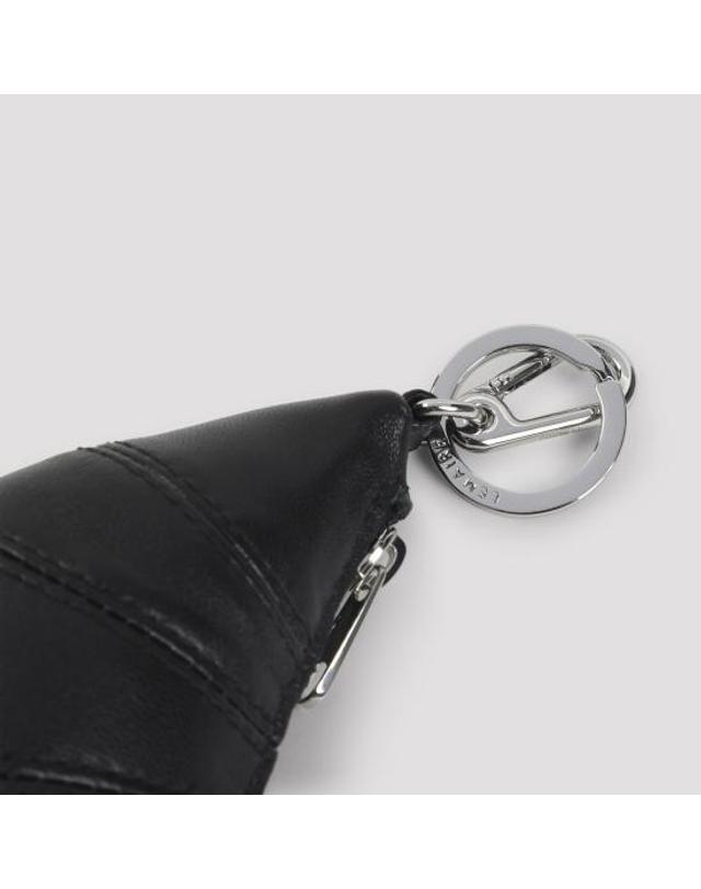 르메르 [해외직구] 26FW 르메르 크루아상 미니 키링 SL0082LL095 BK999 BLACK 착용컷