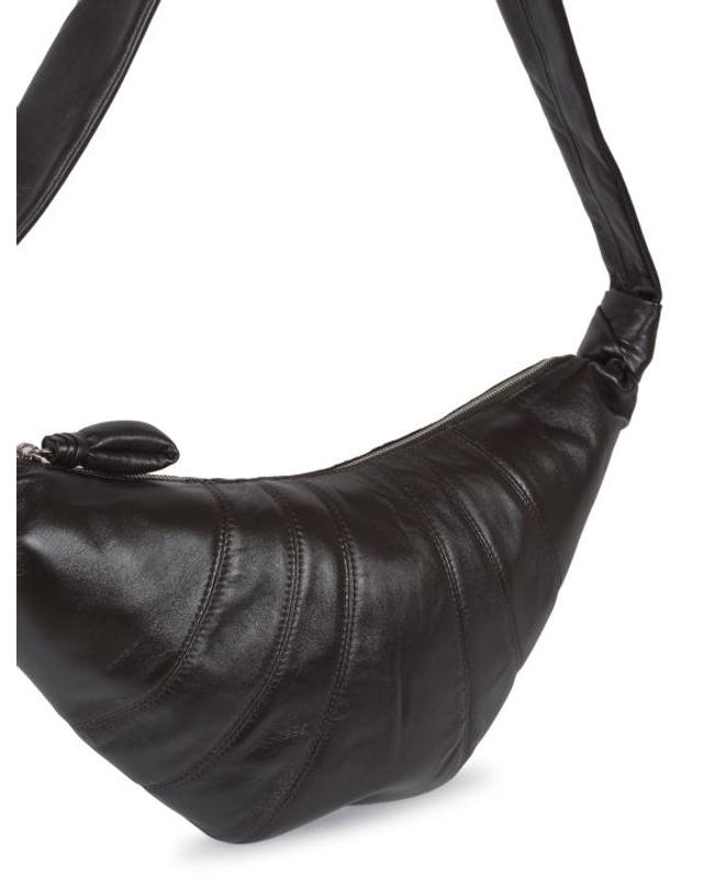 르메르 [해외직구] 26FW 르메르 미디움 크루아상 백 BG0001 LL095BR490 DARK CHOCOLATE 착용컷