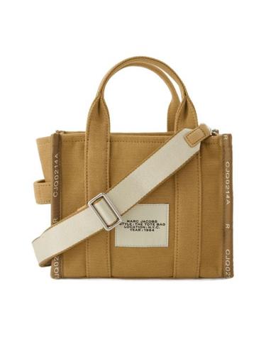 [해외직구] 23FW 마크제이콥스 토트백 JAC020301 CAMEL