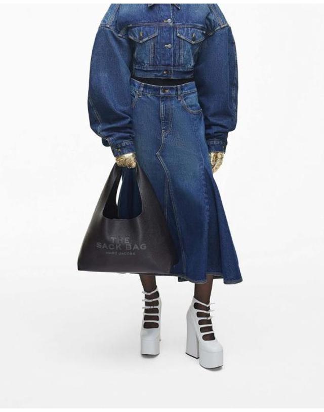 마크 제이콥스 [해외직구] 마크제이콥스 더 레더 색백 2R3HSH058H02 001 ONESIZE Marc Jacobs BLACK 착용컷