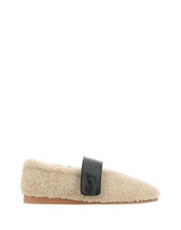 [해외직구] 22FW 로우클래식 플랫 슈즈 LCFW22FO08719269 0269 BEIGE