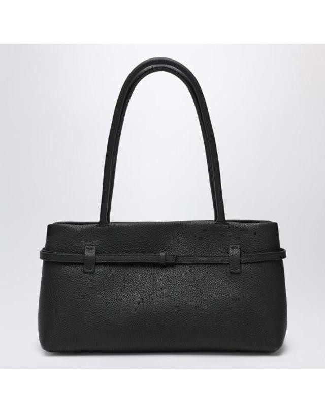 마누 아틀리에 [해외직구] 26FW 마누아뜰리에 숄더백 2025260LE BLK BLACK 착용컷