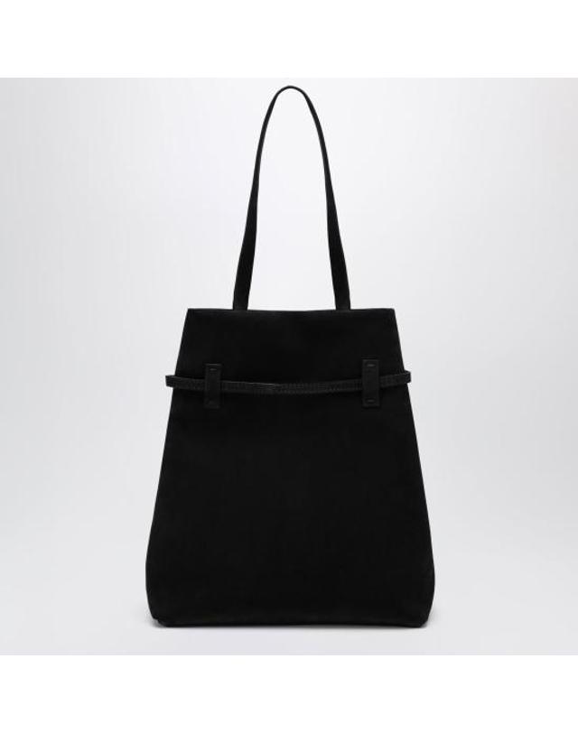 마누 아틀리에 [해외직구] 26FW 마누아뜰리에 숄더백 2024305SUE BLK BLACK 착용컷