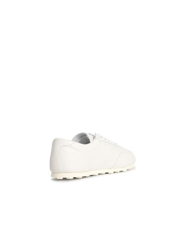 마르니 [해외직구] 25FW 마르니 소프티 사커 스니커즈 SNZU018600 P555800W01 White 착용컷
