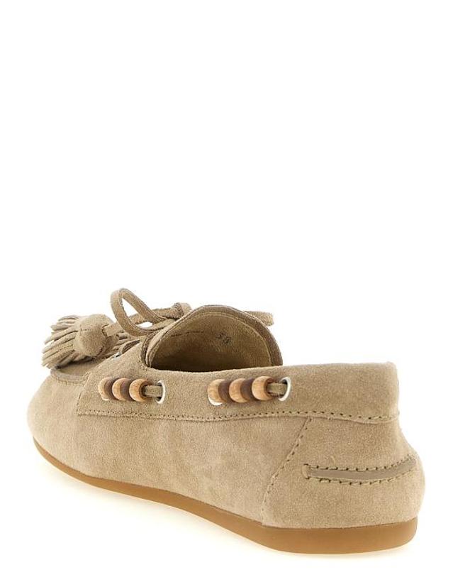 미우미우 [해외직구] 26FW 미우미우 스웨이드 태슬 장식 덱 슈즈 5D518EF005054F0F24 Beige 착용컷