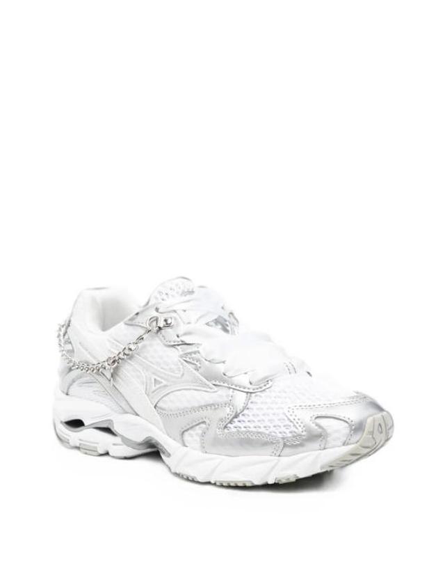 미즈노 [해외직구] 26FW 미즈노 스니커즈 D1GA260E01 CLOUDSCAPE SILVER ULTIMATE GRAY 착용컷