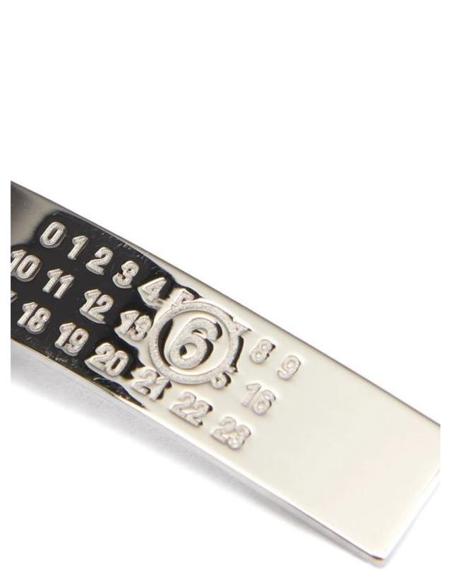 엠엠6 [해외직구] MM6 메종마르지엘라 액세서리 LDSM6TW0015P8860951 SILVER 착용컷