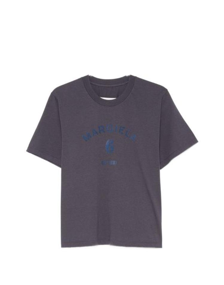 MM6 MAISON MARGIELA [해외] [엠엠6] 26FW MM6 메종마르지엘라 반팔 티셔츠 S62GD0225M20048524 NAVY E8UBXX43176