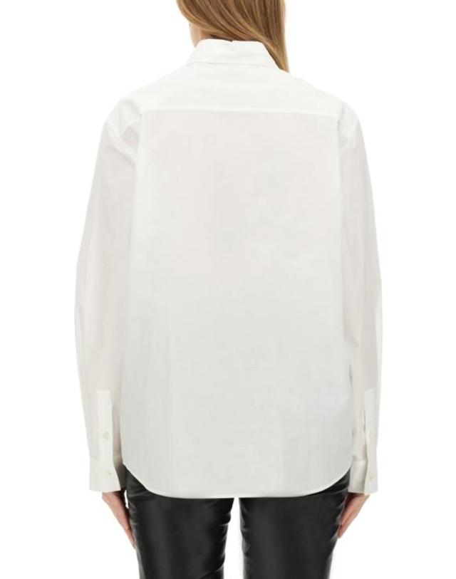 모스키노 [해외직구] 24FW 모스키노 셔츠 02168231 1001 White 착용컷