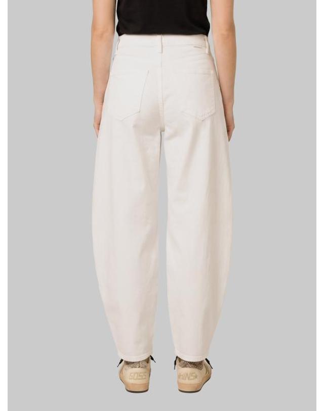 마더 [해외직구] 26FW 마더 데님 팬츠 10926 544 CREAM 착용컷