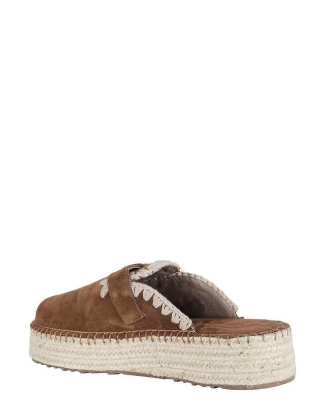 마우 [해외직구] 26SS 모우 뮬 슬리퍼 SW641000A 098 Brown 착용컷