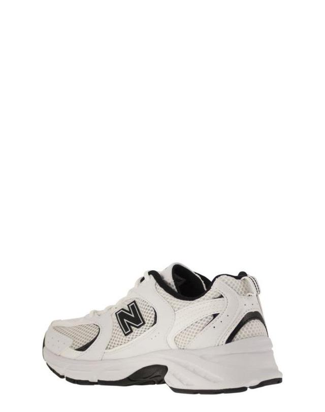 뉴발란스 [해외직구] 25SS 뉴발란스 530 스니커즈 MR530 EWB WHITE 착용컷
