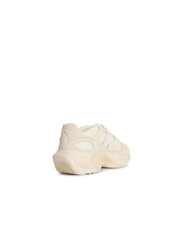 뉴발란스 [해외직구] 25SS 뉴발란스 스니커즈 UWRPDTBCSEA SALT Ivory 착용컷
