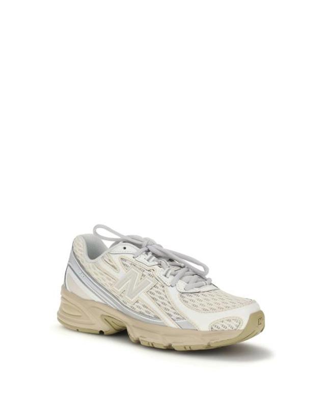 뉴발란스 [해외직구] 26SS 뉴발란스 740 스니커즈 U7403OO TOASTEDSES WHITE 착용컷