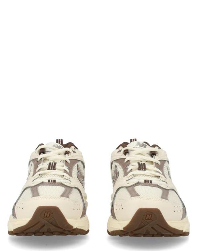 뉴발란스 [해외직구] 26SS 뉴발란스 530 스니커즈 MR530ASM TANGREEN BEIGE 착용컷