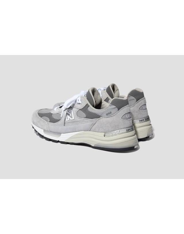 뉴발란스 [해외직구] 26SS 뉴발란스 992 메이드 인 USA 스니커즈 뉴발란스 U992GY D 착용컷
