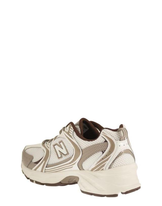 뉴발란스 [해외직구] 26FW 뉴발란스 530 스니커즈 U530 COB WHITE BEIGE 착용컷