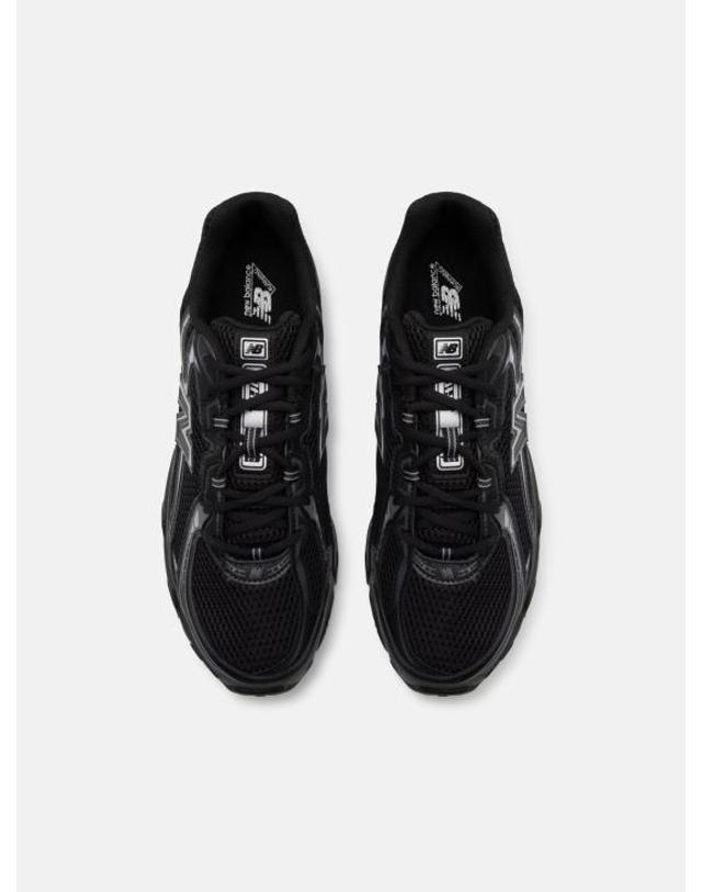 뉴발란스 [해외직구] 26FW 뉴발란스 740 스니커즈 U740BS2BLACK NERO 착용컷