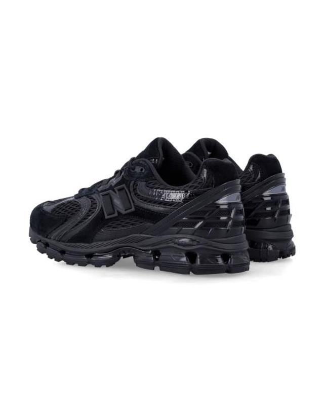 뉴발란스 [해외직구] 26FW 뉴발란스 스니커즈 U19543VU BLACK NERO 착용컷