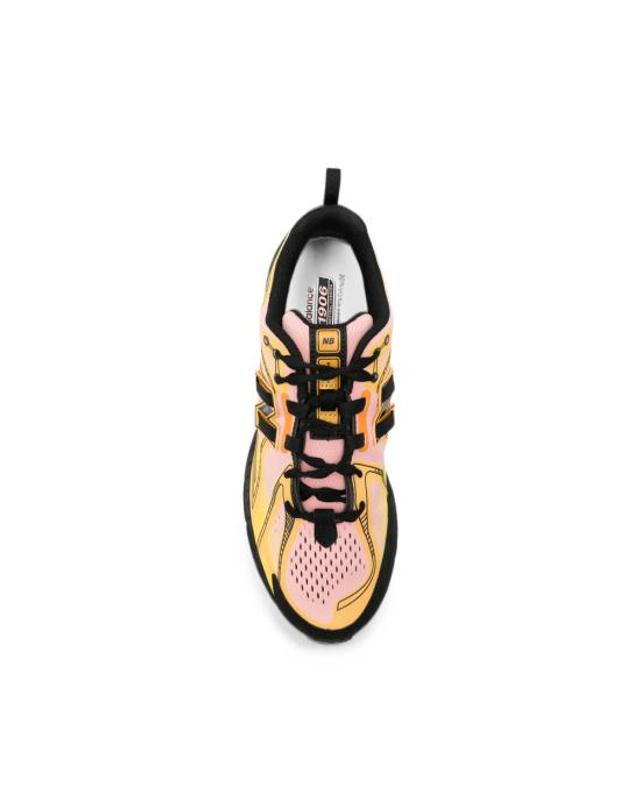 뉴발란스 [해외직구] 26FW 뉴발란스 1906R 스니커즈 U1906596 YELLOW PINK 착용컷
