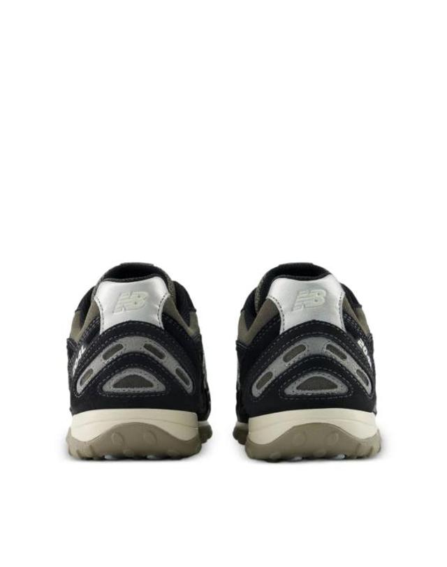 뉴발란스 [해외직구] 26FW 뉴발란스 204L 스웨이드 스니커즈 U204L5WZ BLACK 착용컷