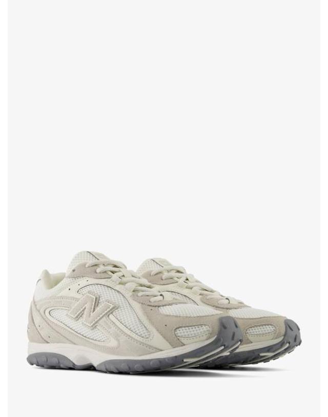 뉴발란스 [해외직구] 26FW 뉴발란스 204L 스웨이드 스니커즈 U204LCCB ANGORA BIANCO 착용컷