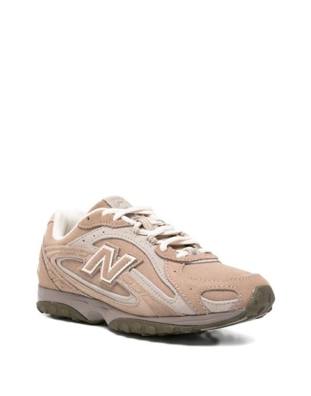 뉴발란스 [해외직구] 26FW 뉴발란스 204L 스웨이드 스니커즈 U204LMMA GREEN BEIGE 착용컷