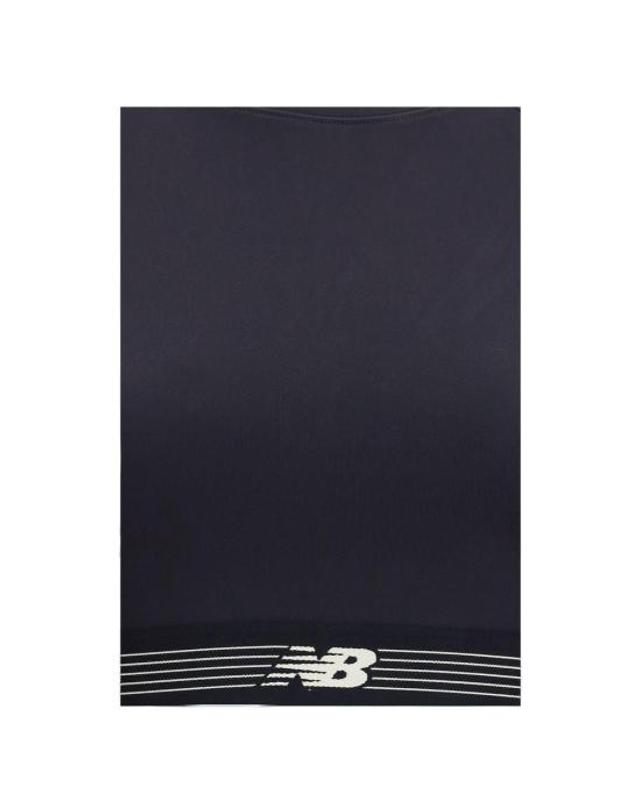 뉴발란스 [해외직구] 26FW 뉴발란스 긴팔 티셔츠 NEWT62B3OEBKBLACKBB 착용컷