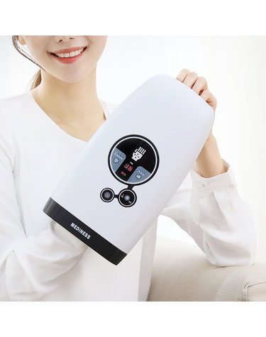 휴먼터치 온열 손마사지기 핸드케어 손안마기 쇼핑백 포함 부모님선물 어버이날 MVP-7790
