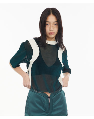 쿄 스포티 메쉬 웨이비 컷아웃 티 그린